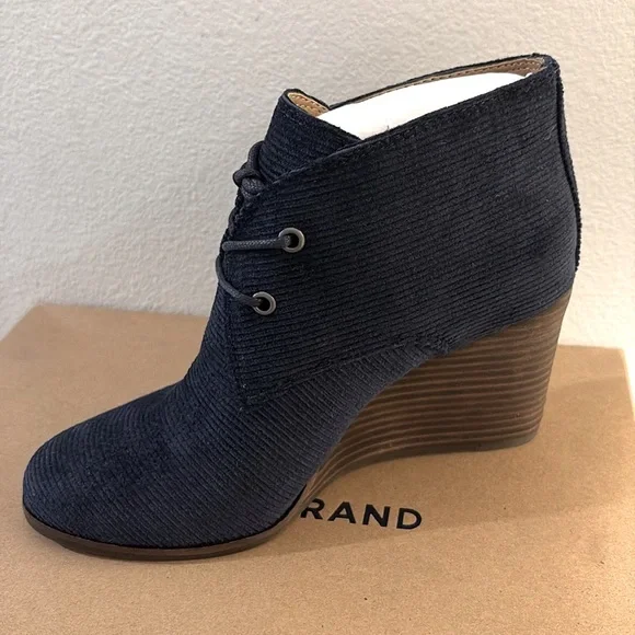 NIB [Lucky Brand] Shiijo Padded Insole Wedge Booties, Indigo Corduroy W 6 or 10 - Picture 5 of 12